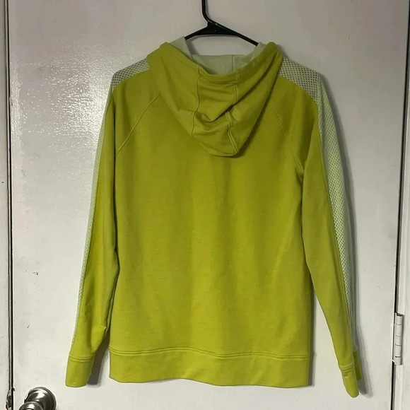 Under amour fitted full zip up - Picture 6 of 8